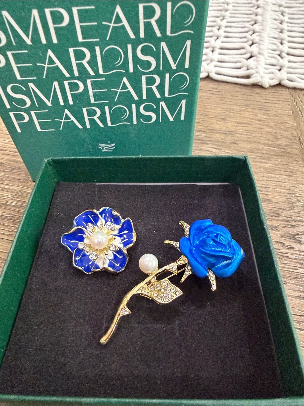 Freshwater White Pearl Brooch Set Gold Tone with Blue enamel & CZ